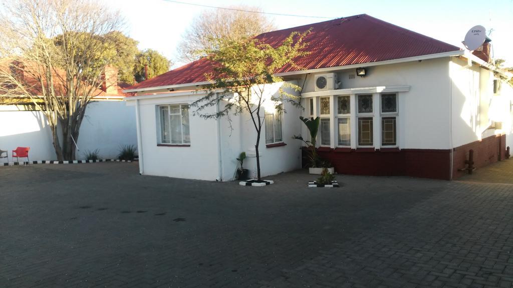 Valley Guest House Pretoria-Noord Eksteriør bilde